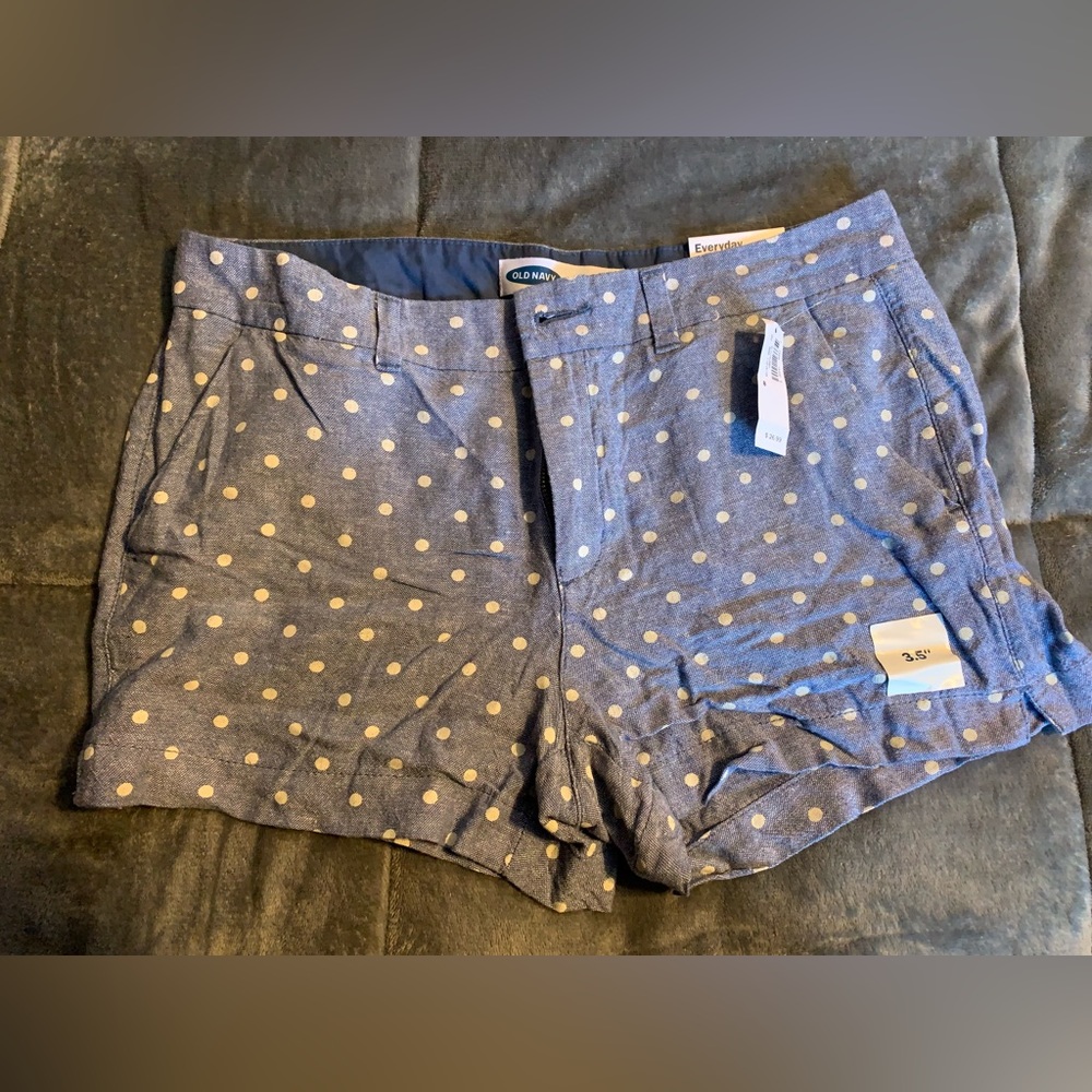 NWT Old Navy Everyday Shorts